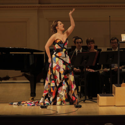 Ken Howard (Carnegie Hall, Strauss 2010, Kleid von MYSTIQUE)